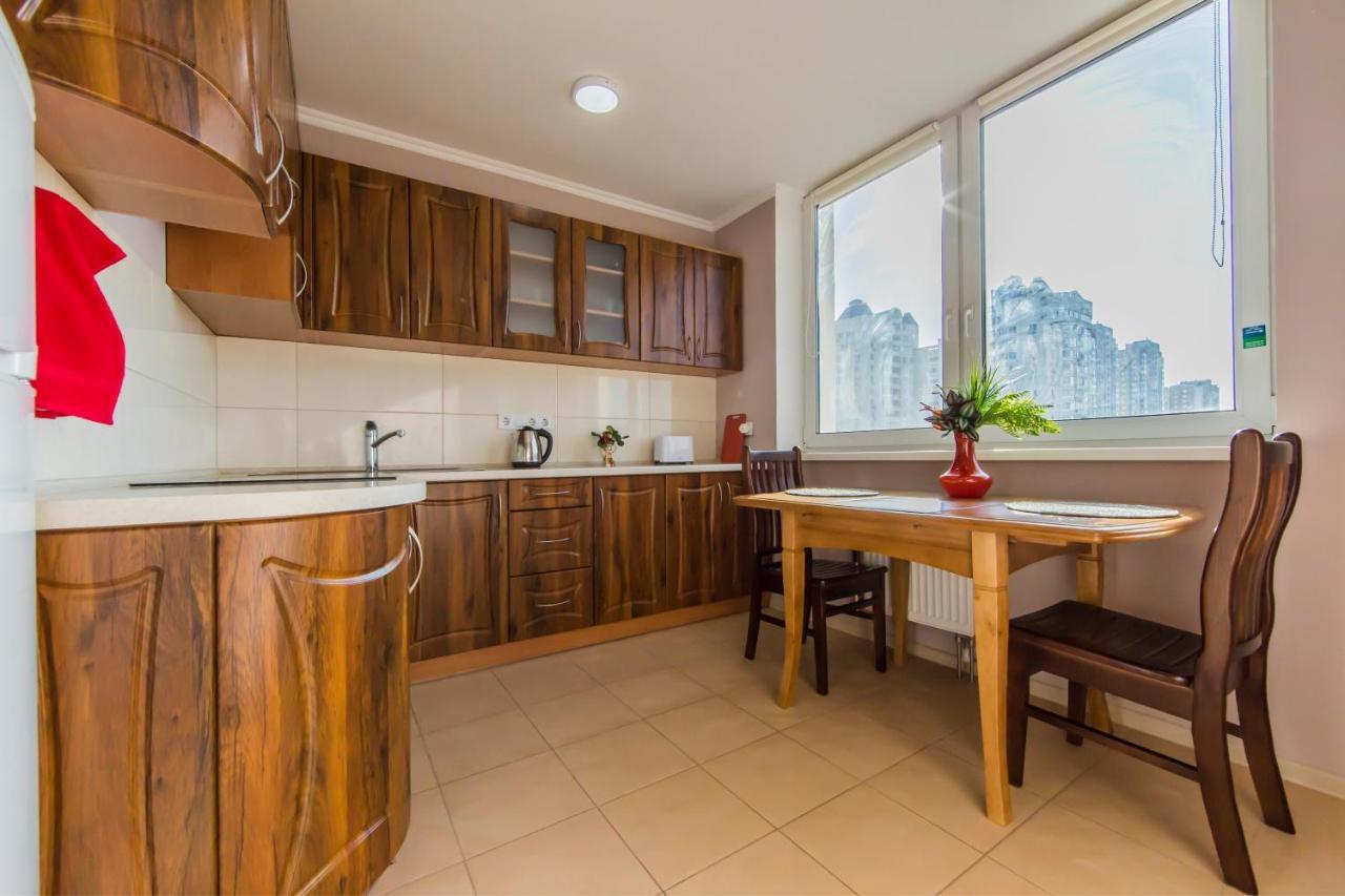 Super Comfort Flat For You Near The Metro. Kiev Eksteriør bilde